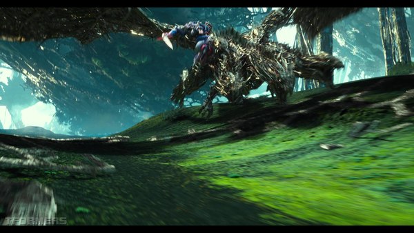 Transformers The Last Knight Theatrical Trailer HD Screenshot Gallery 635 (635 of 788)
