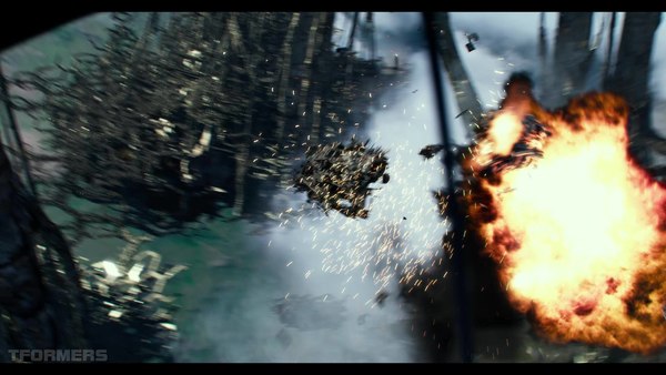 Transformers The Last Knight Theatrical Trailer HD Screenshot Gallery 698 (698 of 788)