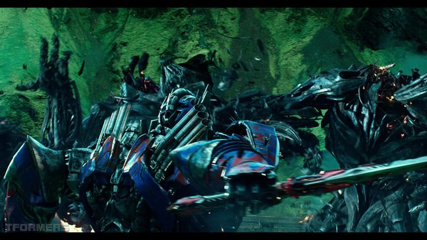 Transformers The Last Knight Theatrical Trailer HD Screenshot Gallery 766 (766 of 788)