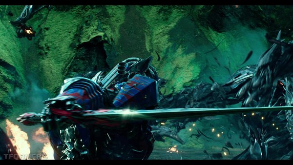 Transformers The Last Knight Theatrical Trailer HD Screenshot Gallery 770 (770 of 788)