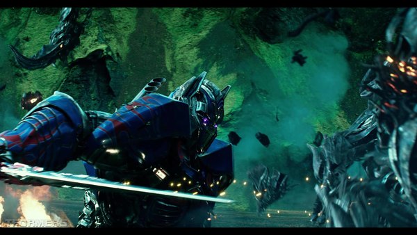 Transformers The Last Knight Theatrical Trailer HD Screenshot Gallery 773 (773 of 788)