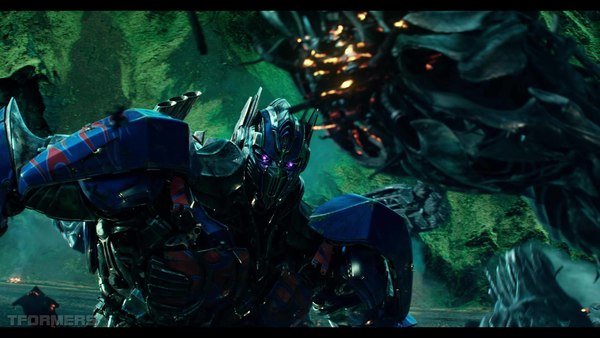 Transformers The Last Knight Theatrical Trailer HD Screenshot Gallery 779 (779 of 788)