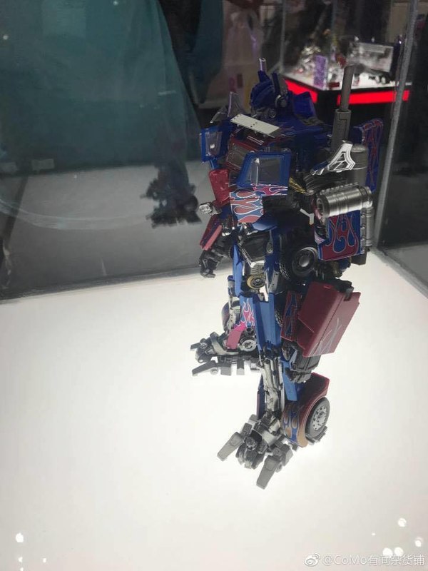 MPM 4 Masterpiece Optimus Prime Transformers Movie Figure  (4 of 17)