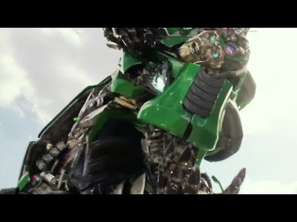 New Footage in International Trailer #2 - Transformers The Last Knight