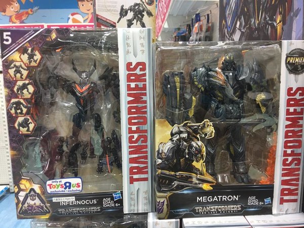 MORE Infernocus Images of Black Deco Mission To Cybertron Combiner Team