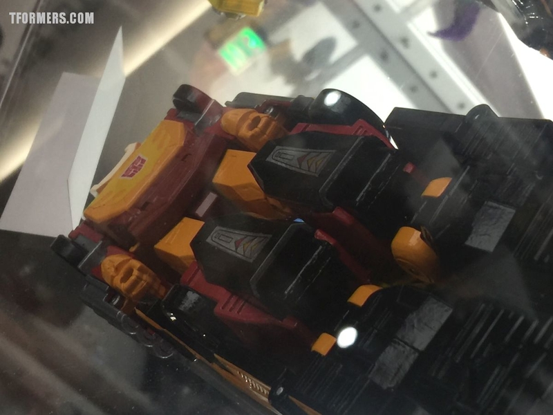 SDCC 2017 - Day 2 Transformers Hasbro Booth Images Hot Rodimus ...