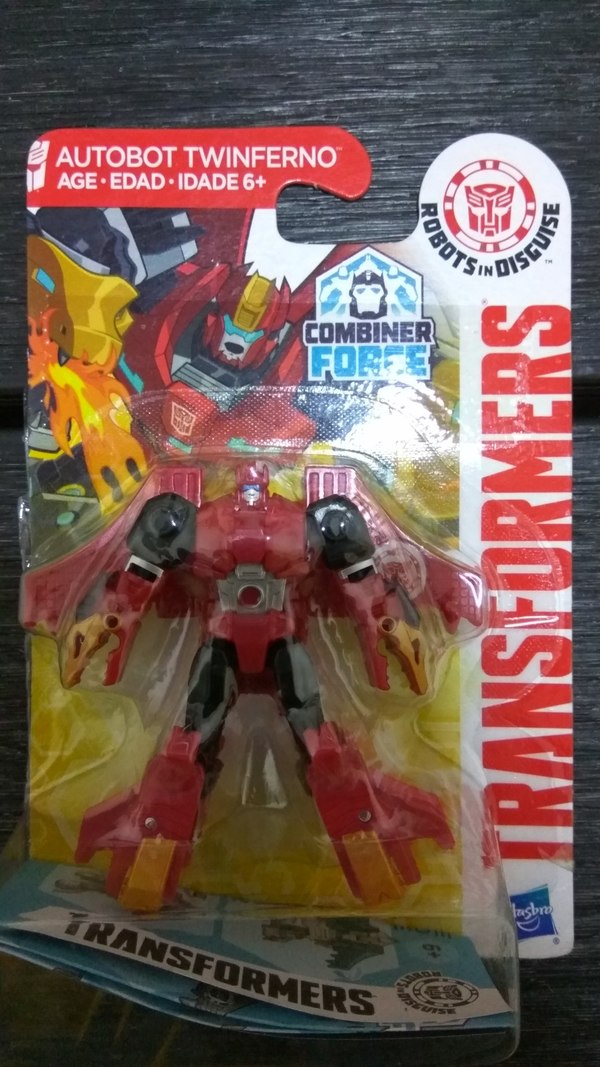 Robots In Disguise Combiner Force - In-Hand Photos Of Legion Class Twinferno