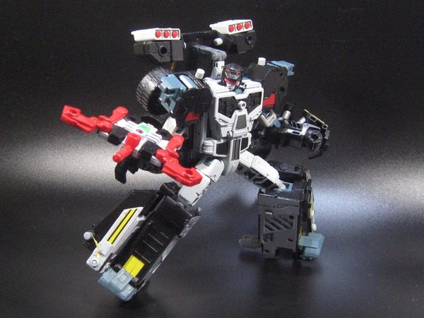 Check Out This Amazing Custom Combiner Wars Liokaiser 19 (19 of 36)