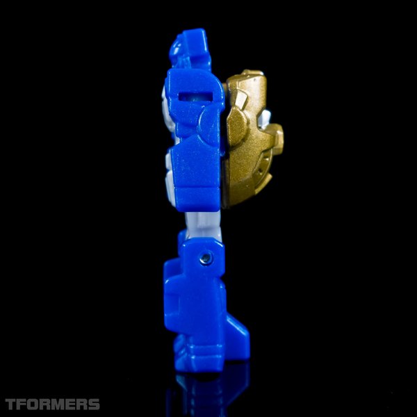 TFormers Titans Return Gallery   Siege On Cybertron Metalhawk 36 (36 of 91)