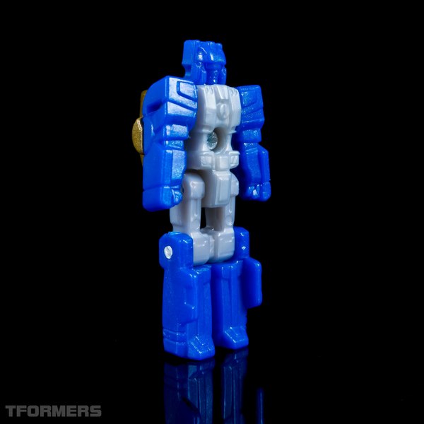TFormers Titans Return Gallery   Siege On Cybertron Metalhawk 44 (44 of 91)