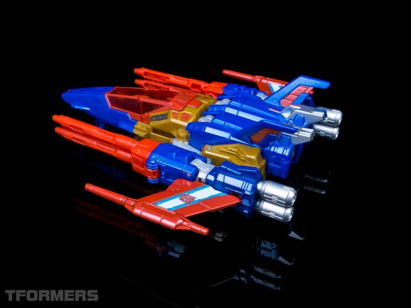TFormers Titans Return Gallery   Siege On Cybertron Metalhawk 58 (58 of 91)