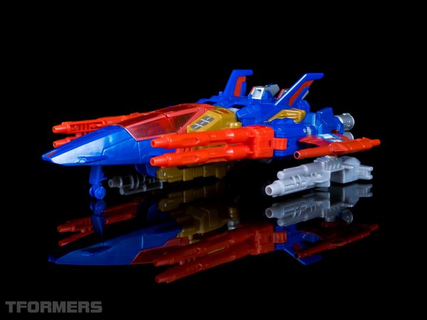 TFormers Titans Return Gallery   Siege On Cybertron Metalhawk 77 (77 of 91)