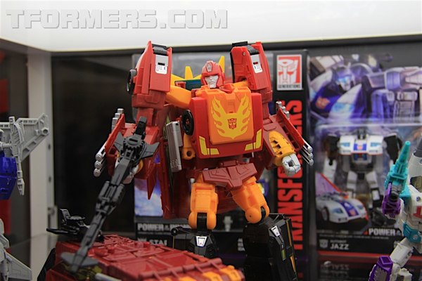 HasCon 2017 - New Transformers Products Display Hi-Res images