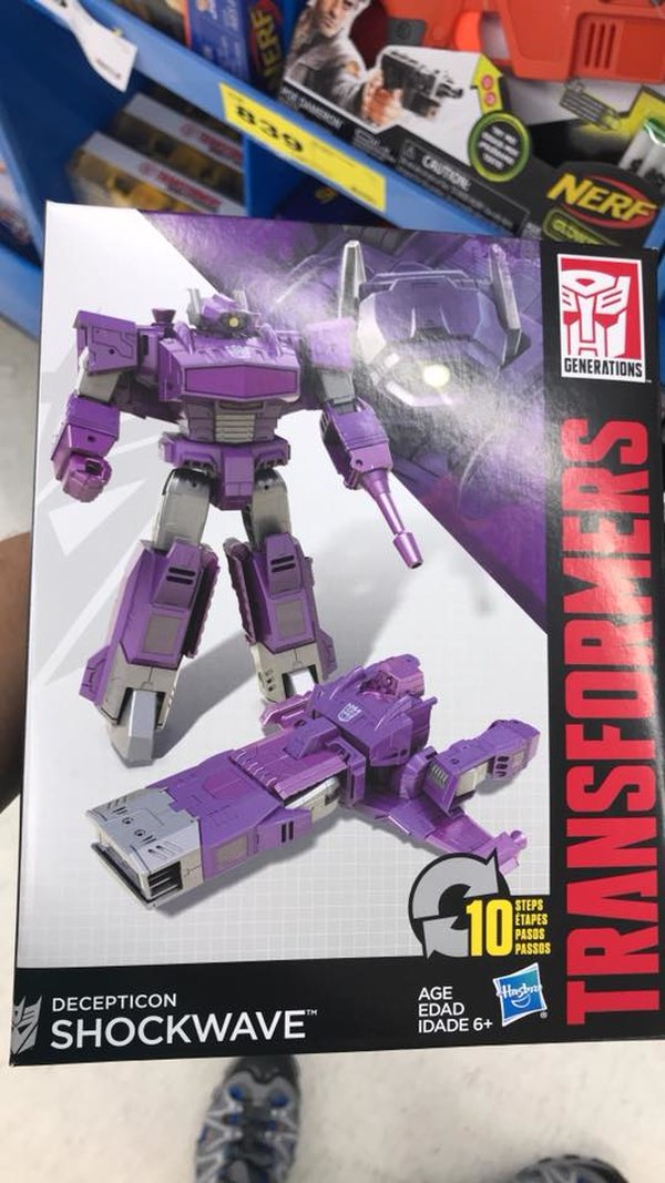 Cyber Battalion Shockwave Sideswipe   Package Transformation Instructions Images  (5 of 5)