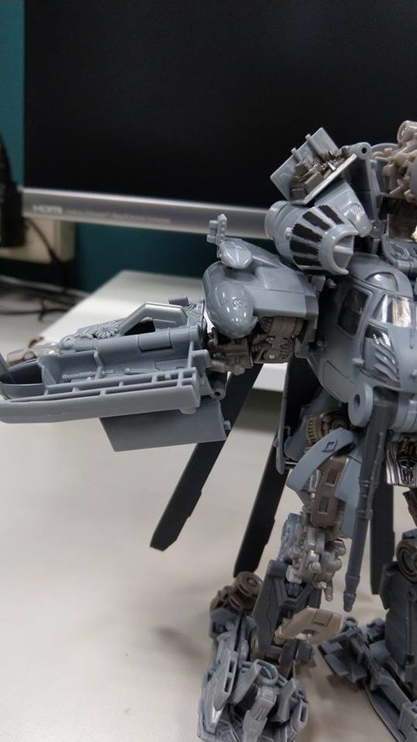 Studio Series Leader Class Blackout - In-Hand Images Of ...