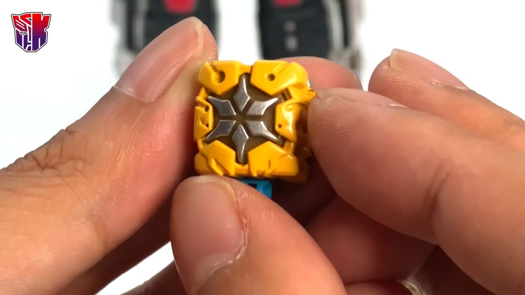 SDCC 2018   Video Review Of Throne Of The Primes Optimal Optimus With Screenshots 15 (15 of 37)