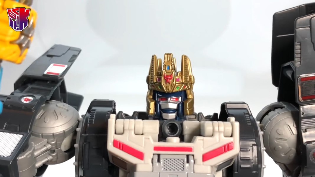 SDCC 2018   Video Review Of Throne Of The Primes Optimal Optimus With Screenshots 21 (21 of 37)