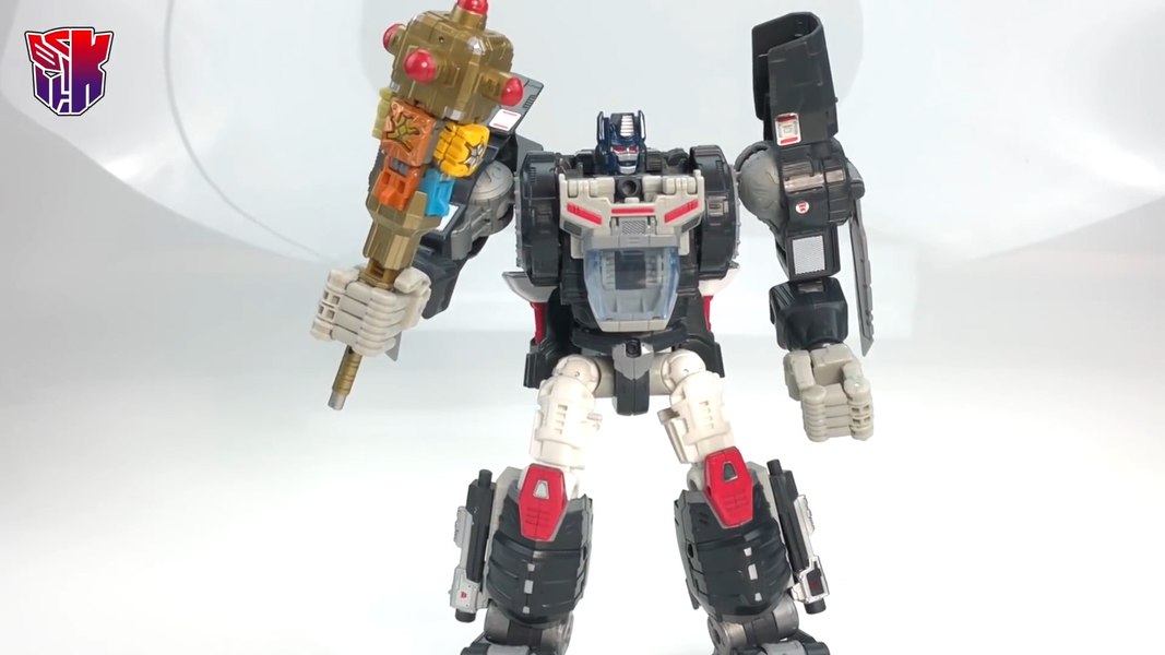 SDCC 2018   Video Review Of Throne Of The Primes Optimal Optimus With Screenshots 23 (23 of 37)
