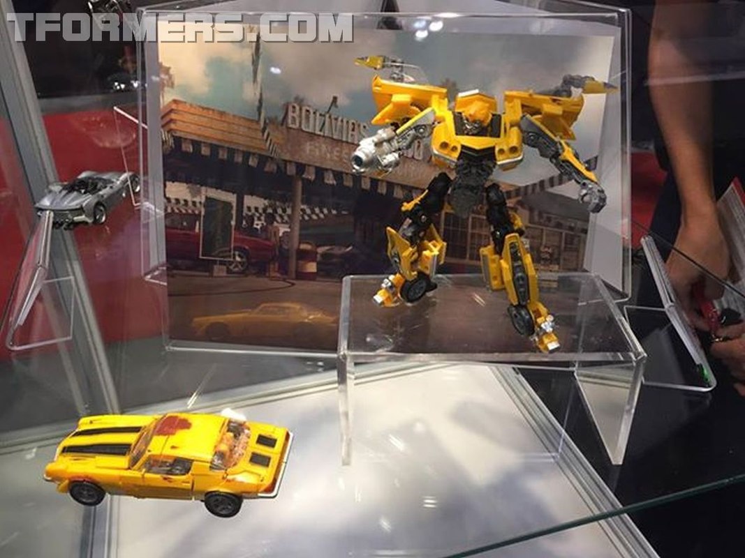 transformers studio series clunker bumblebee
