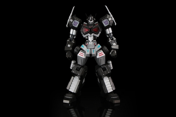 Flame%20Toys%20Optimus%20Prime%20Nemesis