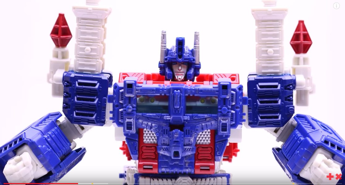 Siege Ultra Magnus Movie Animation Previews First Leader Class War For Cybertron Figure (2 of 2)