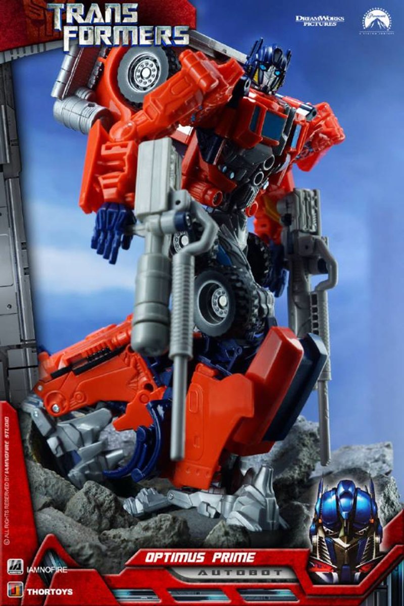 transformers 2007 voyager optimus prime