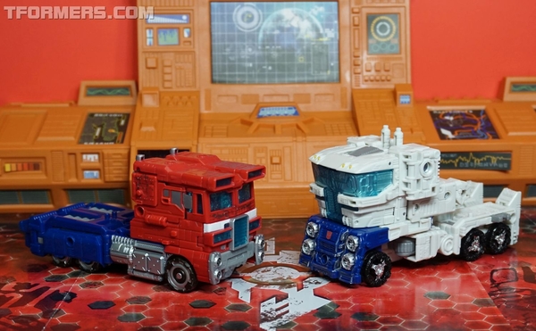 Review Siege Ultra Magnus Leader War For Cybetrtron  (78 of 93)