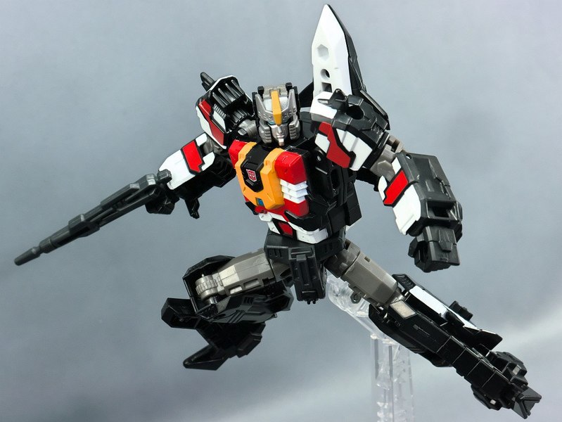 LG EX Legends Big Powered Exclusive Set Out Of Box Photos 01 (1 of 30)