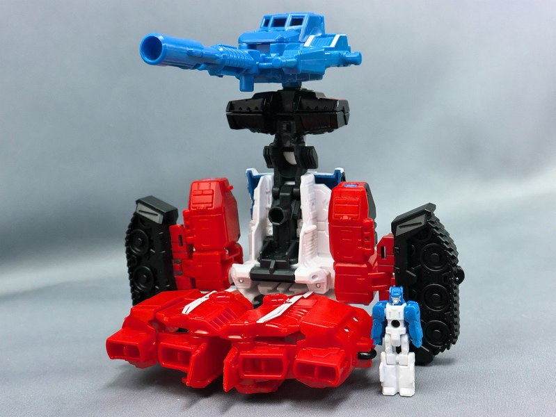 LG EX Legends Big Powered Exclusive Set Out Of Box Photos 07 (7 of 30)