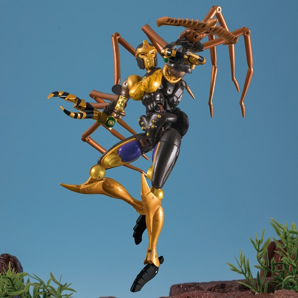 MP-46 Masterpiece Blackarachnia AKA Black Widow Official Images