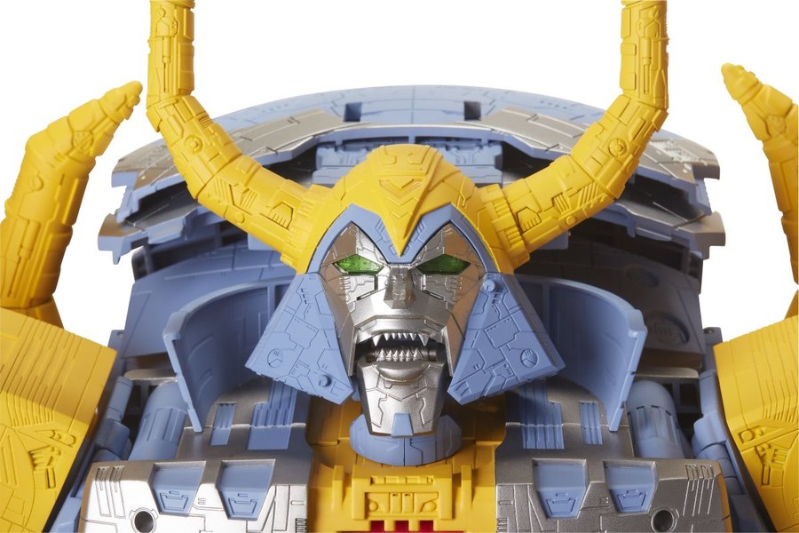 Transformers War For Cybertron Unicron Official Press Images  (1 of 13)