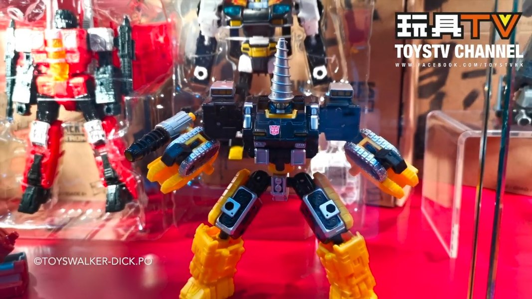 ACG 2019   Transformers Siege Powerdashers Jet And Drill Types First Look  (9 of 9)