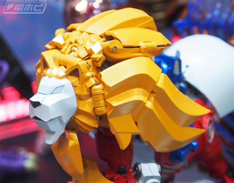Wonderfest 2019 Summer   TakaraTomy Transformers Booth Display Photos 03 (3 of 50)