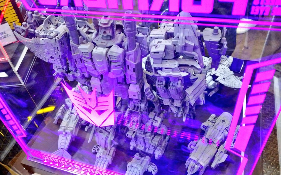 Wonderfest 2019 Summer   TakaraTomy Transformers Booth Display Photos 42  (46 of 50)