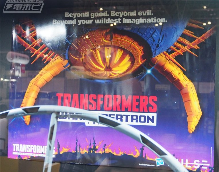 Wonderfest 2019 Summer - TakaraTomy Transformers Booth Display Photos