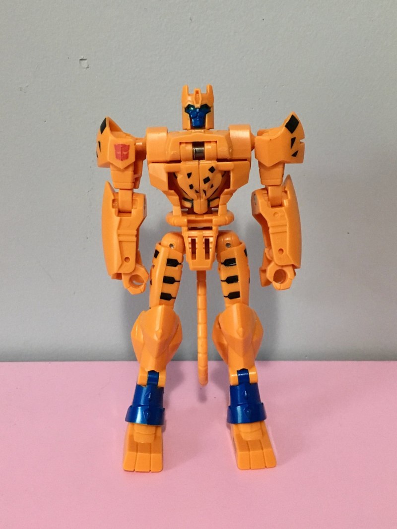 transformers cyberverse spark armor cheetor