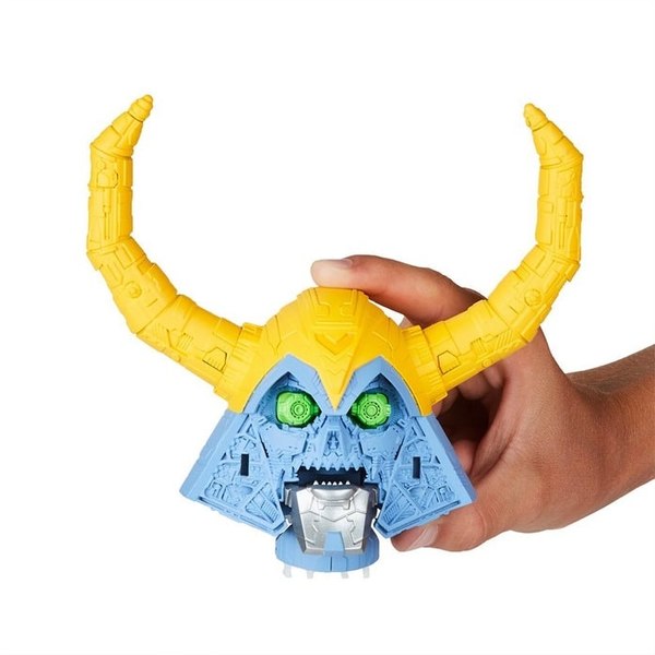 Unicron Removable Head Feature Revealed  (2 of 6)