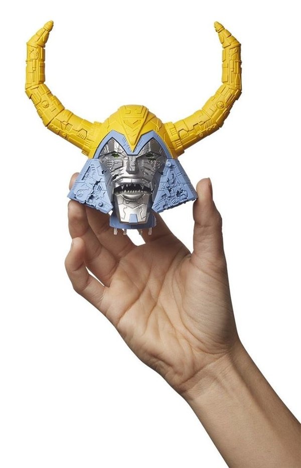 Unicron Removable Head Feature Revealed  (5 of 6)
