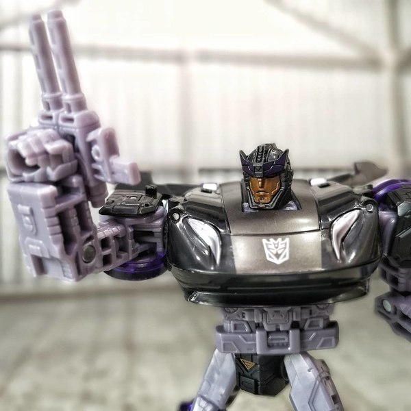 Transformers%20Siege%20Barricade%20Wave%