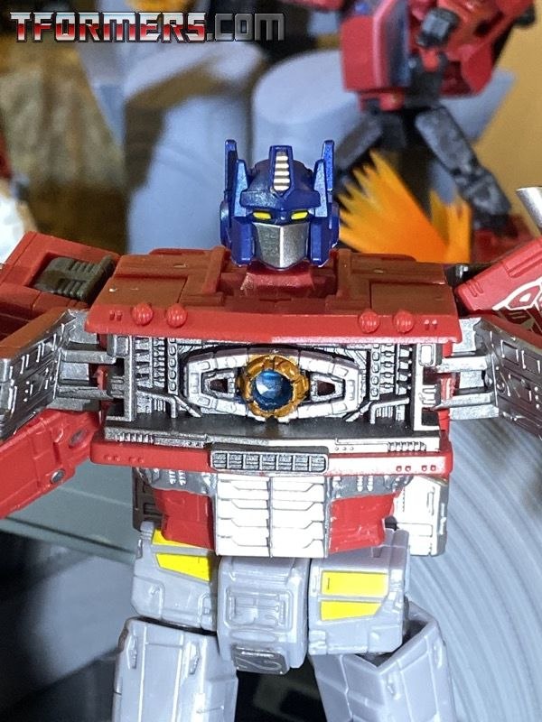 Nycc 2019 Transformers Earthrise  (5 of 85)