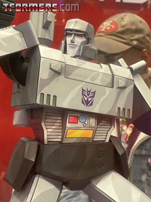 NYCC 2019 - Pop Culture Shock G1 Grimlock & Megatron Transformers Statues 