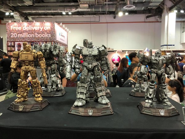 XM Studios Prototype Series and XM Transformers Optimus Prime, Bumblebee, Grimlock, Megatron, Starscream, Soundwave Images