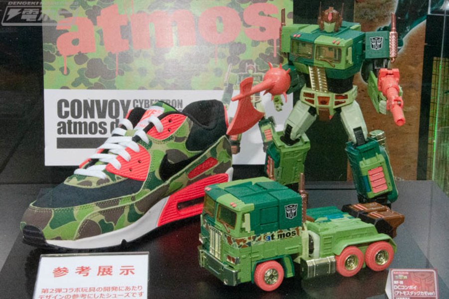 Winter Wonderfest 2020 - Transformers x atmos MP-10 DC Convoy