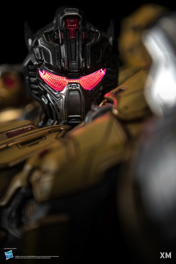 Image%20of%20Grimlock%20Statue%20From%20