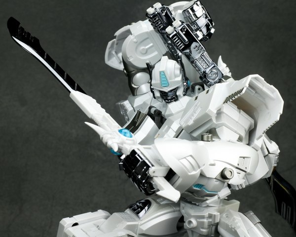 Generation Toy GT-10A Gorilla Great White Ape Images and Details