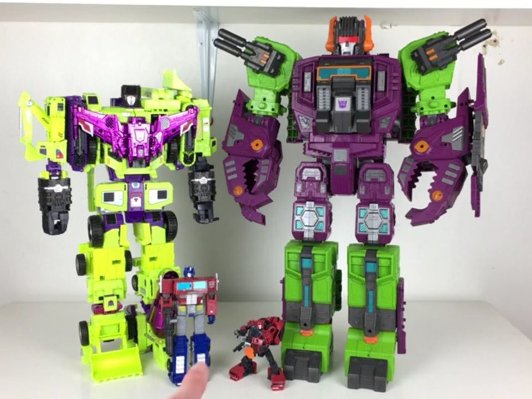 titan class scorponok