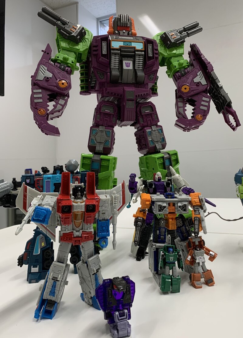 takara scorponok