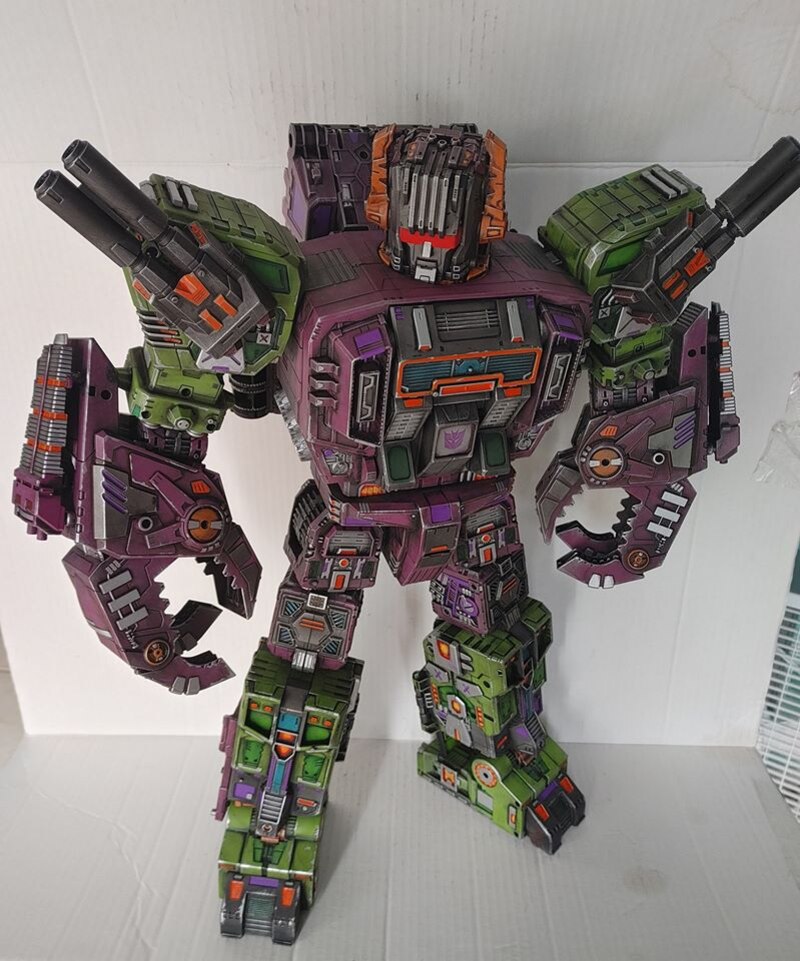 Transformers Earthrise Scorponok Super Detailed by Decepti-Punk Customs