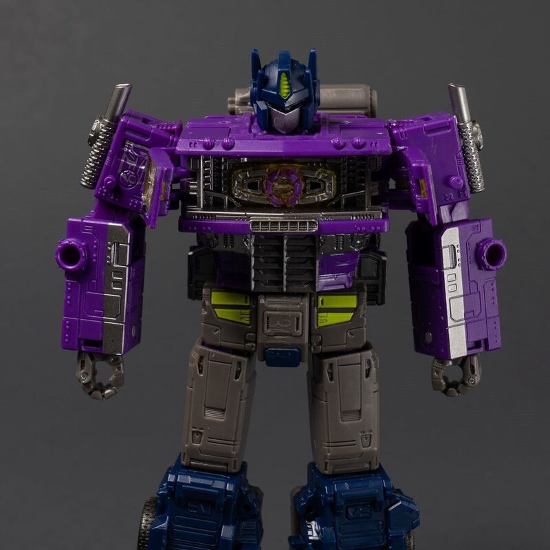 generations selects shattered glass optimus prime