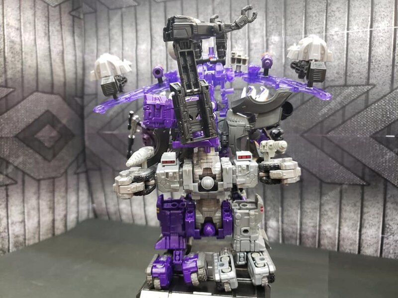 Transformers Prime 10th Anniversary Megatron With Hades New In Hand Images  (6 of 6)